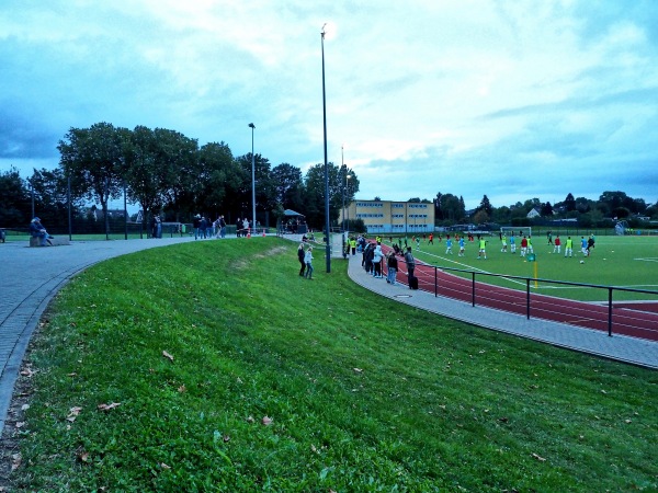 Bezirkssportanlage am Wasserturm Platz 2 - Essen/Ruhr-Frintrop