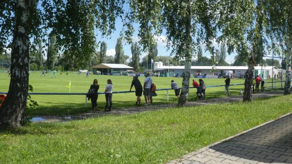 Sportovní a Tréninkové Centrum Uhříněves - Praha-Uhříněves