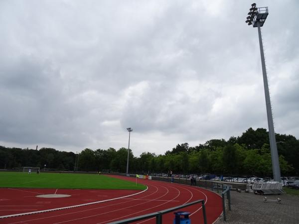 Sportpark Niederheid - Düsseldorf-Holthausen