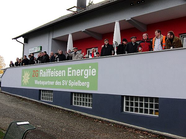 Bechtle-Stadion - Karlsbad-Spielberg