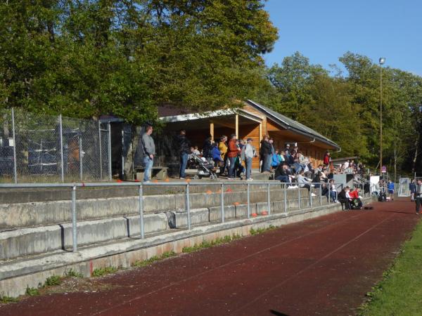 Waldsportplatz - Helmstadt