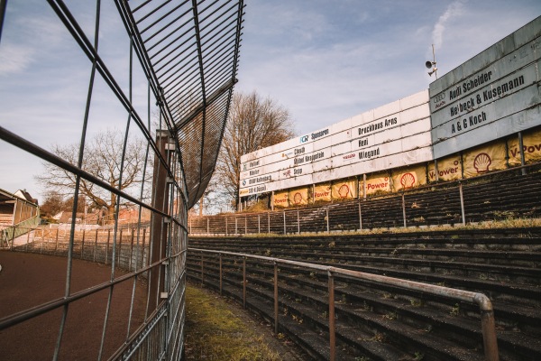Röntgen-Stadion - Remscheid-Lennep