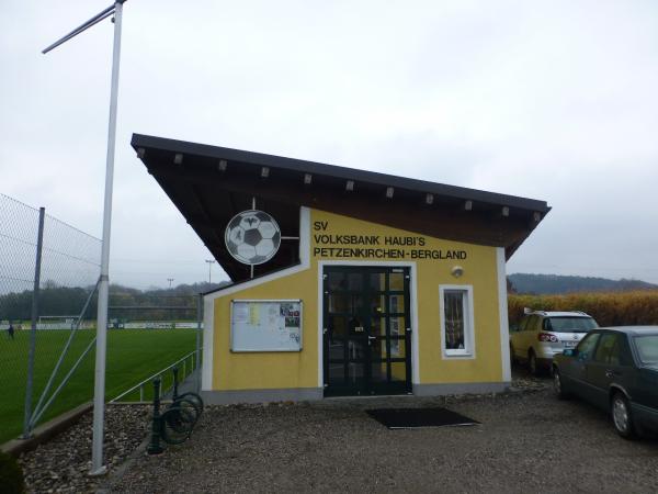 Sportplatz Petzenkirchen/Bergland - Petzenkirchen