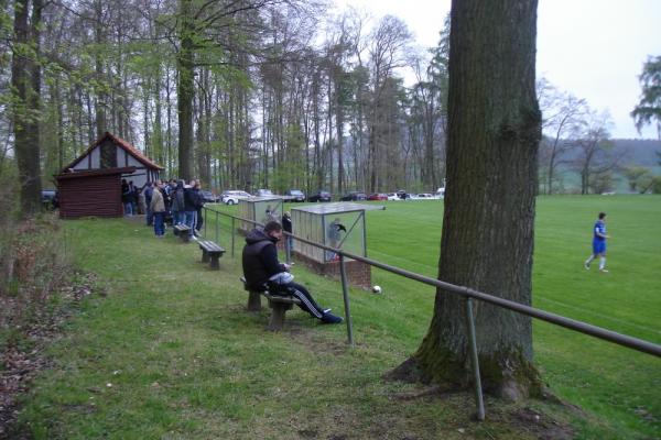 Sportplatz Altenhasungen - Wolfhagen-Altenhasungen