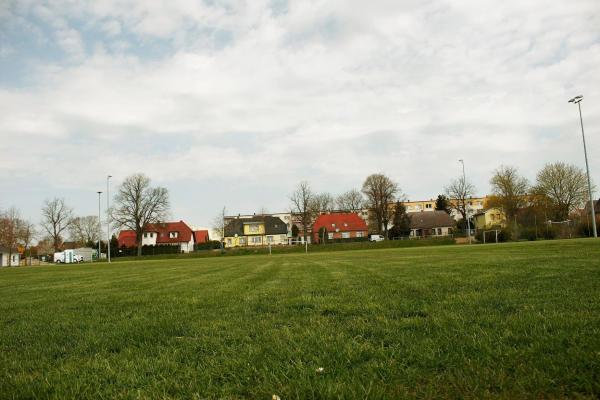 MSV-Sportplatz - Dorf Mecklenburg