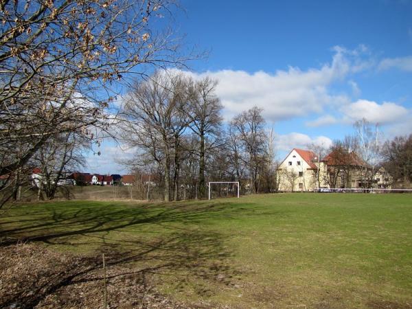 Sportplatz an der Bahn - Nemsdorf-Göhrendorf