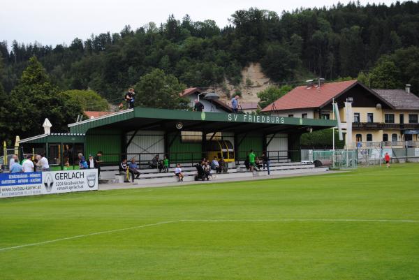 Cafe+Co Arena Friedburg - Friedburg