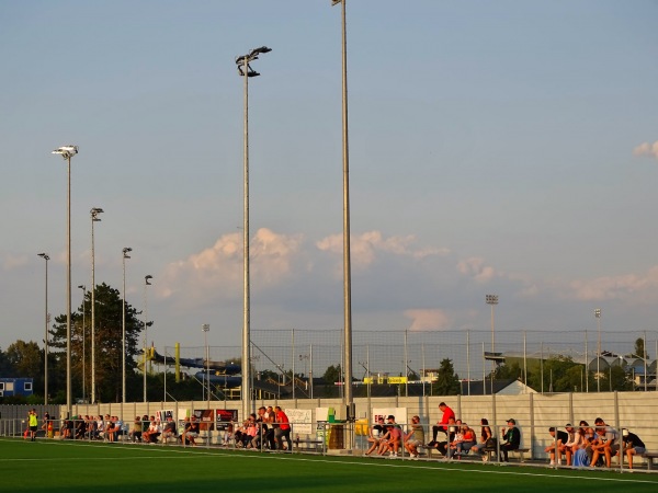 Sportplatz SV Pasching 16 - Pasching