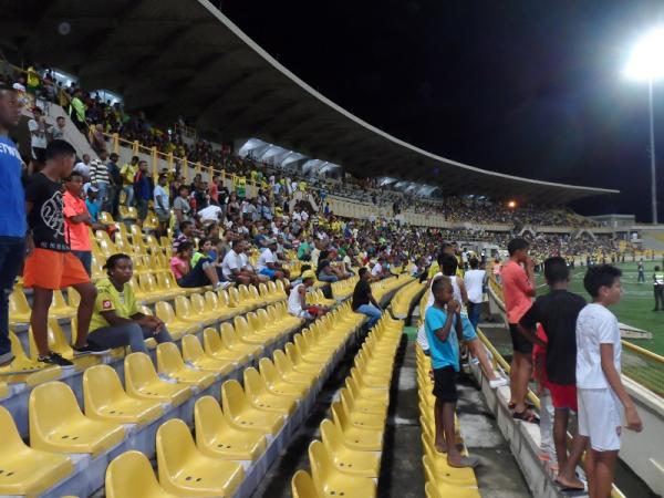 Estadio Jaime Morón León - Cartagena de Indias