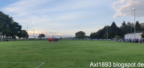 glaswohnen-Arena Nebenplatz - Neuried/Baden-Ichenheim