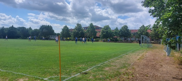 Sportplatz Emsener Berg - Rosengarten bei Harburg-Nenndorf
