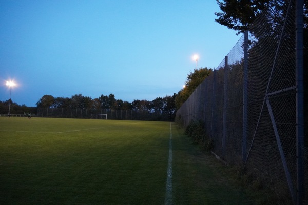 Sportzentrum Windmühlenberg B-Platz - Wolfsburg-Fallersleben