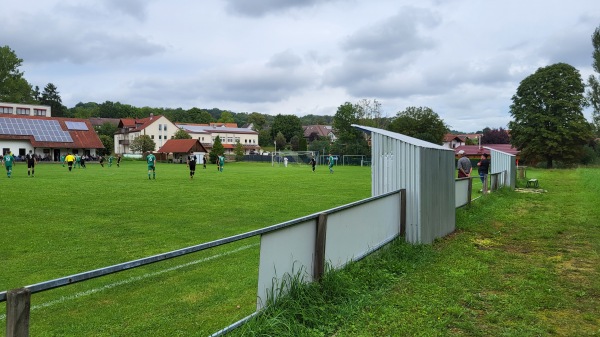 Sportplatz Eishausen - Straufhain-Eishausen