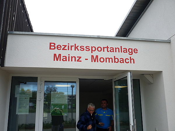 Bezirkssportanlage Mombach Platz 2 - Mainz-Mombach