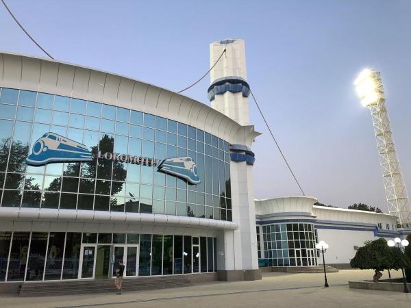 Lokomotiv stadioni - Toshkent (Tashkent)