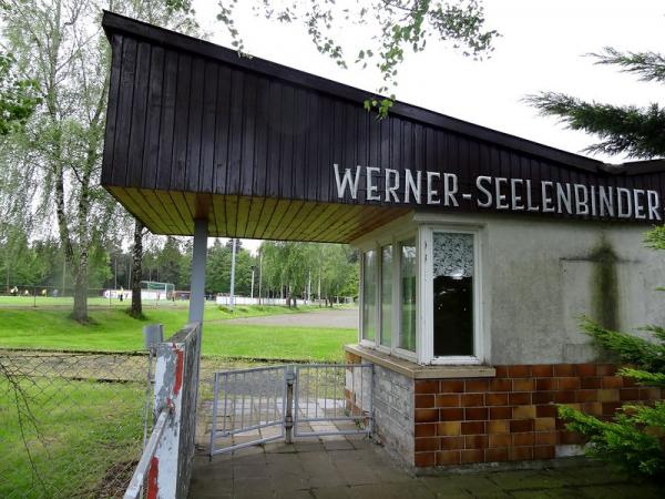 Werner-Seelenbinder-Sportstätte Platz 2 - Tambach-Dietharz