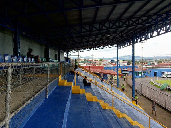 Estadio Allen Riggioni Suárez - Grecia