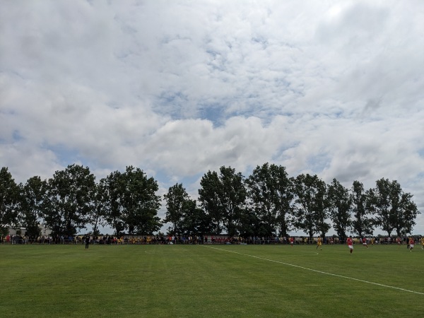 Futbalové ihrisko Mierovo - Mierovo
