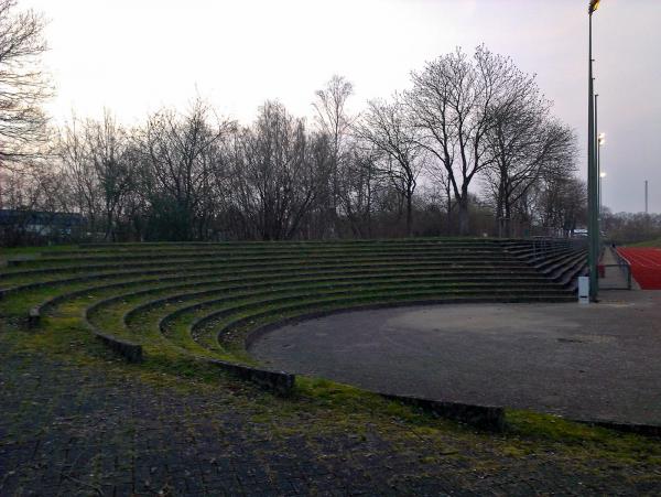 Stadion an der Moorbekstraße / Schulzentrum Nord - Norderstedt 