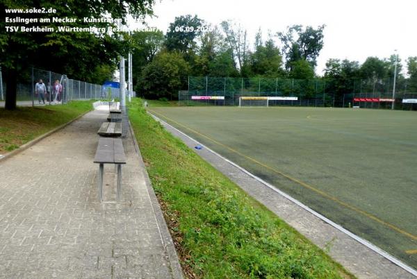 Sportgelände Holzäcker Platz 2 - Esslingen/Neckar-Berkheim