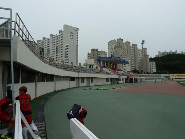 Gimpo Stadium - Gimpo