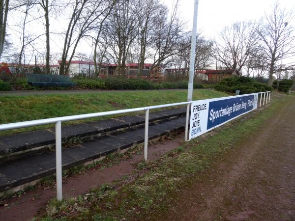 Schul- und Sportzentrum Hardtberg Platz 2 - Bonn-Brüser Berg
