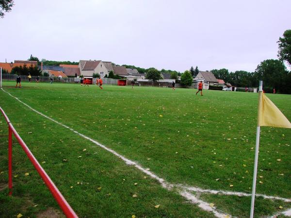 Sportplatz am Neumarkt - Querfurt-Weißenschirmbach