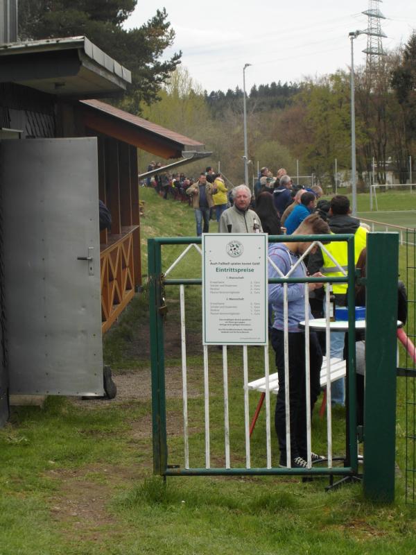 Sportplatz Am Schwimmbad - Großbreitenbach