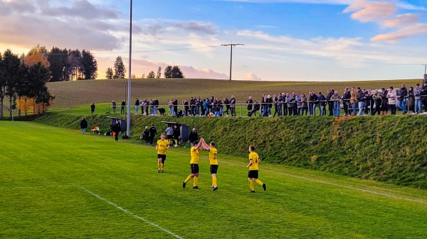 Sportplatz Deisterwald - Üttfeld-Bahnhof Üttfeld