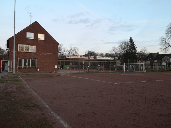 Bezirkssportanlage Düsseldorfer Straße Platz 3 - Duisburg-Wanheimerort