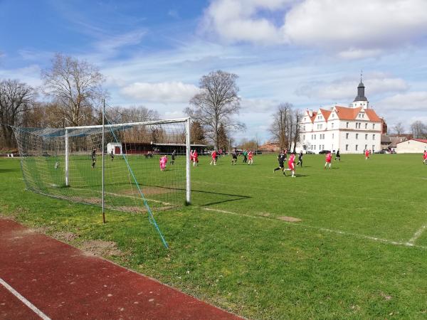 Sportplatz am Schloß - Gumtow-Demerthin