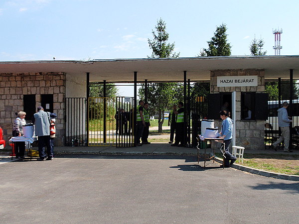 Tiszaligeti Stadion (alt) - Szolnok