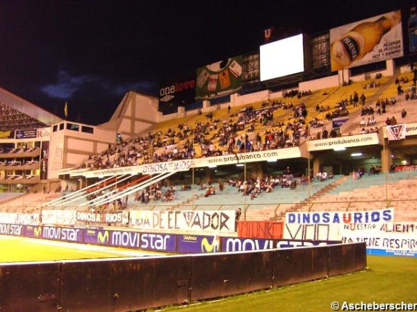 Estadio Rodrigo Paz Delgado - Quito