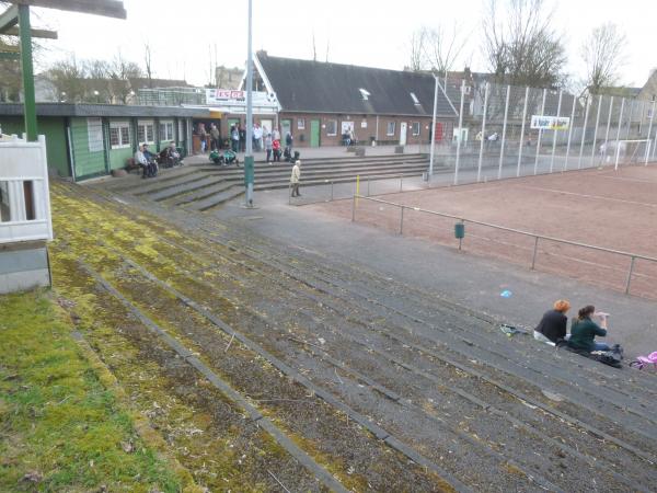 Stadion Lindenbruch - Essen/Ruhr-Katernberg