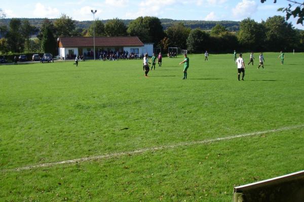Sportplatz Holzhausen - Nieheim-Holzhausen