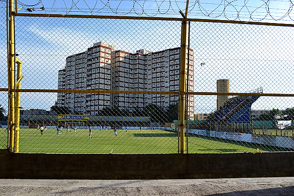 Estadio de los Inmigrantes - Avellaneda, BA