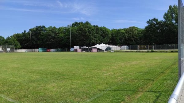 Bezirkssportanlage Süd B-Platz - Hannover-Südstadt