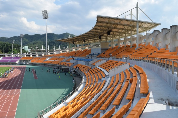 Chuncheon Songam Sports Town Main Stadium - Chuncheon