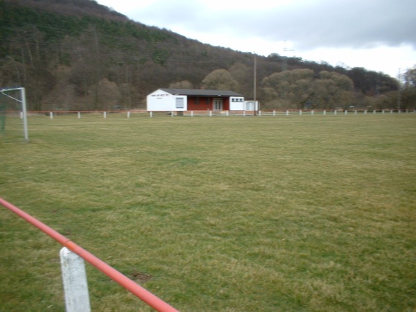 Sportplatz Kerstenhausen - Borken/Hessen-Kerstenhausen