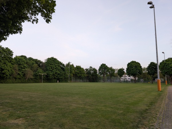 Sportzentrum Neubiberg Platz 4 - Neubiberg