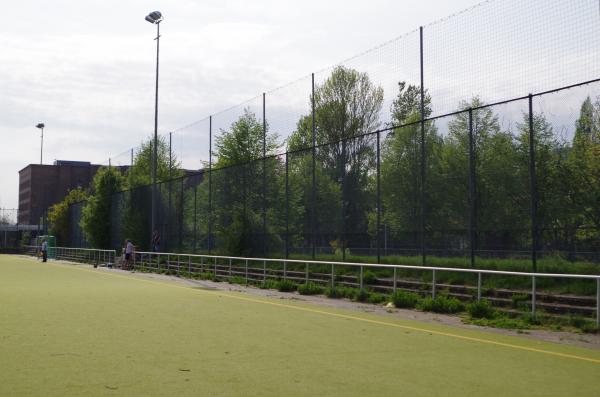 Sportplatz Chausseestraße (alt) - Berlin-Mitte