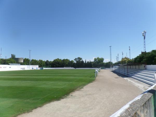 Estadio del Polideportivo Municipal de Baeza - Baeza, Andalucía