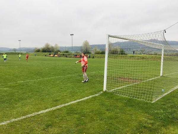 Boisko w Męcinka - Męcinka