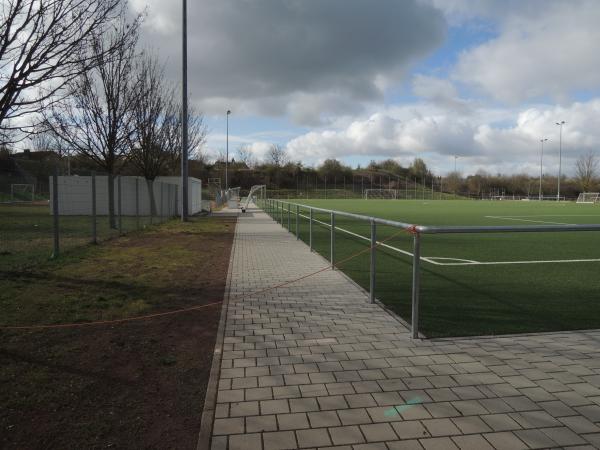 Sportzentrum Mühlbachaue Platz 2 - Saulheim