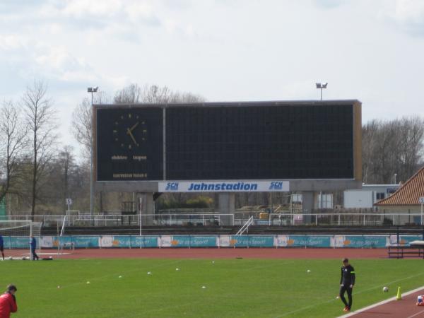 Friedrich-Ludwig-Jahn-Stadion im Jahn-Sportpark - Neubrandenburg