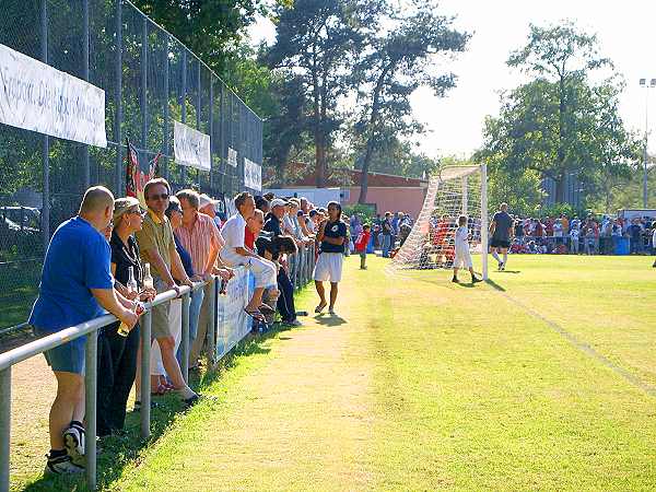 Sportanlage Schwanheimer Bahnstraße - Frankfurt/Main-Schwanheim