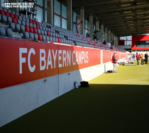 Stadion im FC Bayern Campus - München-Neuherberg