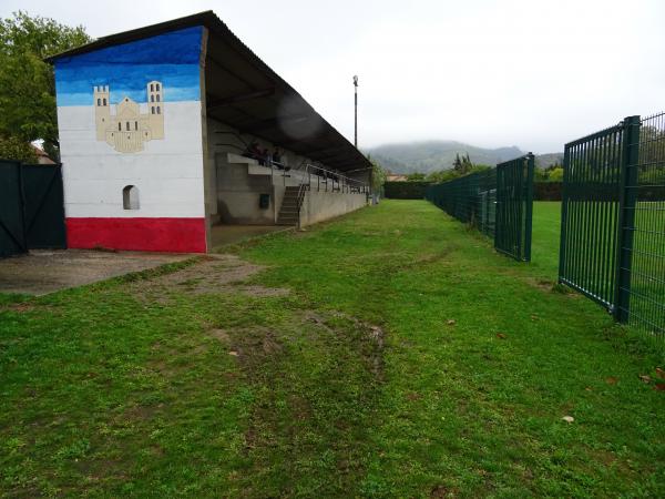 Stade Maurice Jourtau - Caunes-Minervois