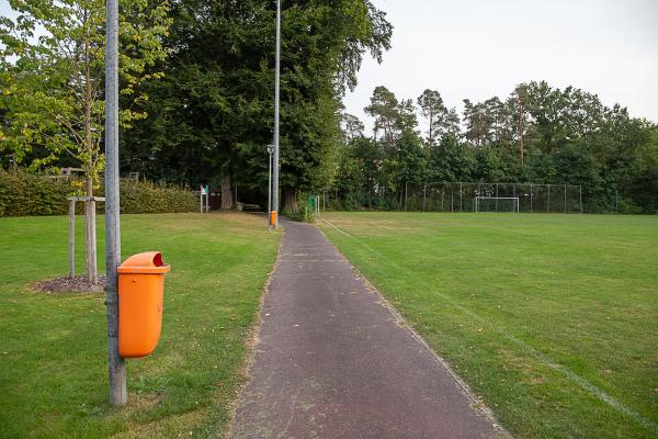 Siemensstadion Nebenplatz 1 - Erlangen