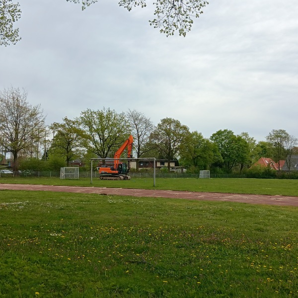 Gut-Heil-Stadion D-Platz - Neumünster